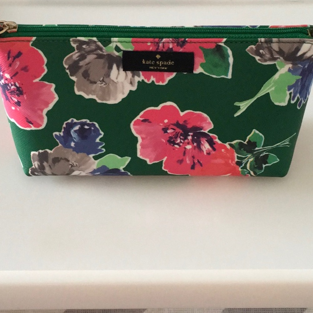 🌸 Kate Spade 🌸